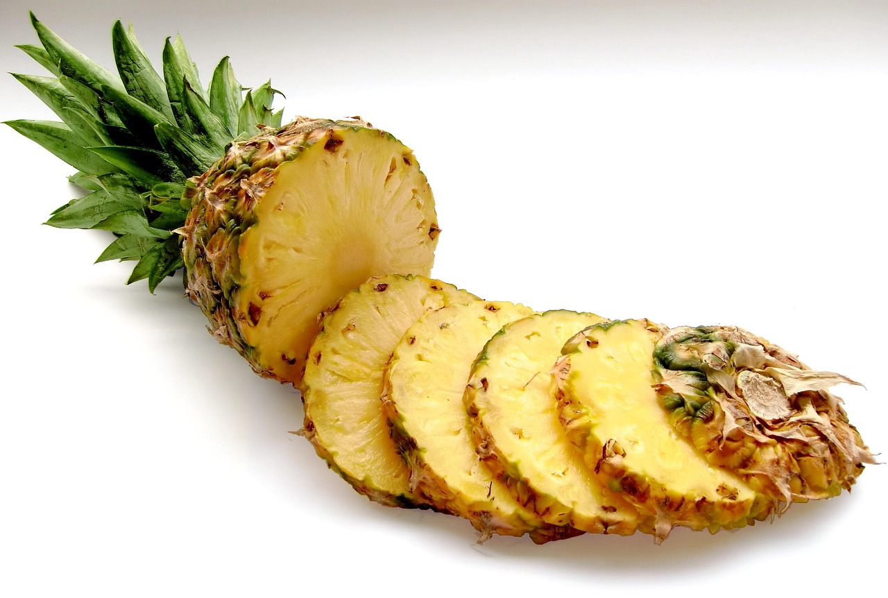 Come si pulisce l'ananas